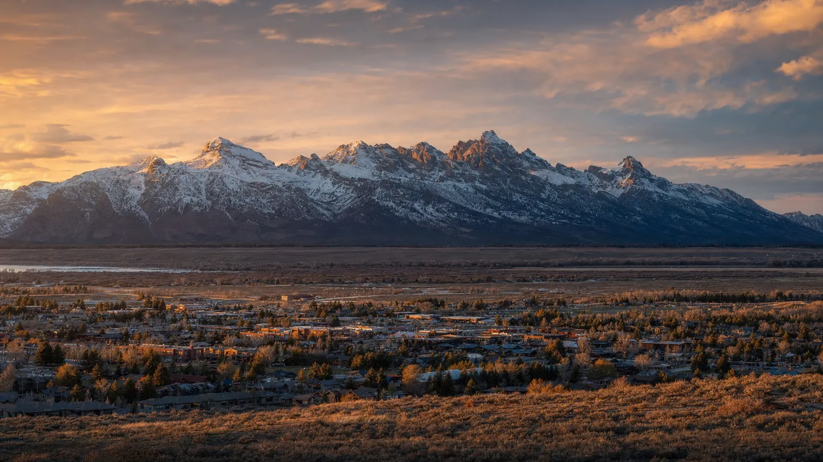 Hunting Outfitters in Jackson, Wyoming — representative photo of the Jackson area
